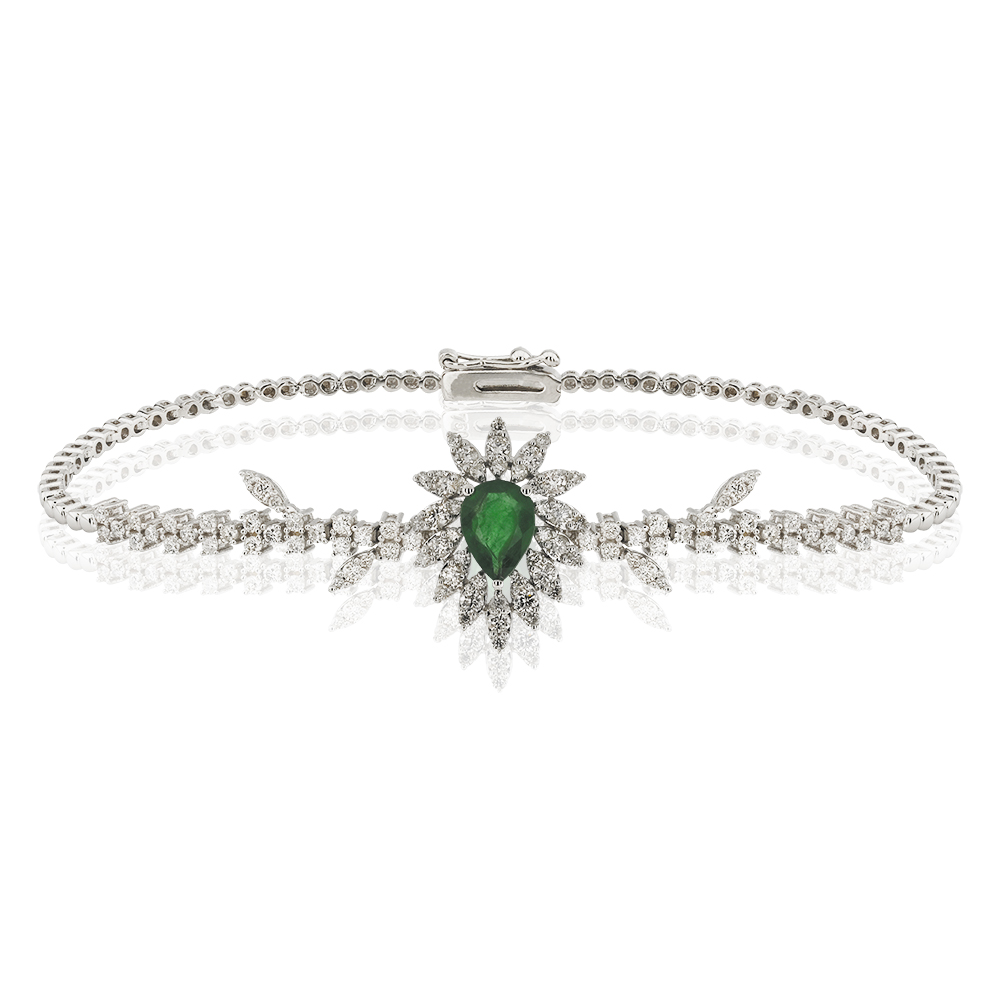 1,97 Ct. Diamond Emerald Bracelet